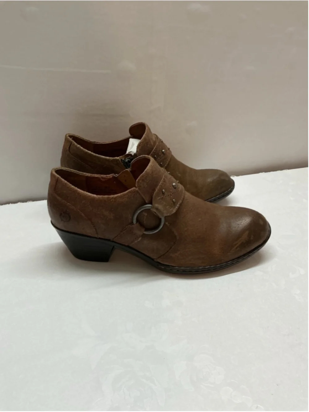 Born booties size 7.5